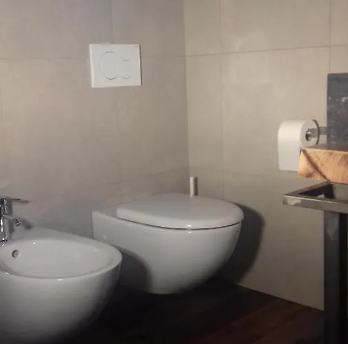 Cascina La Cinciallegra Bed & Breakfast Oggiono