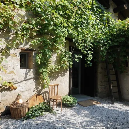 ベッド・アンド・ブレックファスト Cascina La Cinciallegra 4*