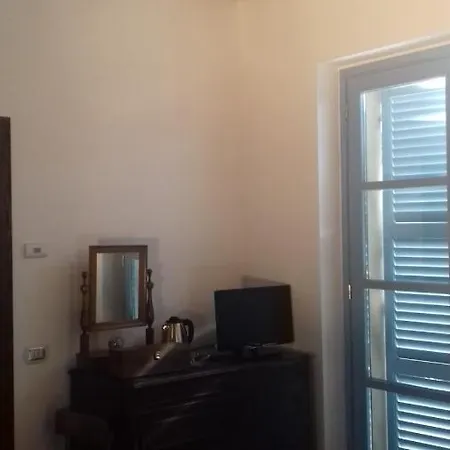 Cascina La Cinciallegra Bed & Breakfast Oggiono