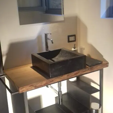 ベッド・アンド・ブレックファスト Cascina La Cinciallegra Oggiono