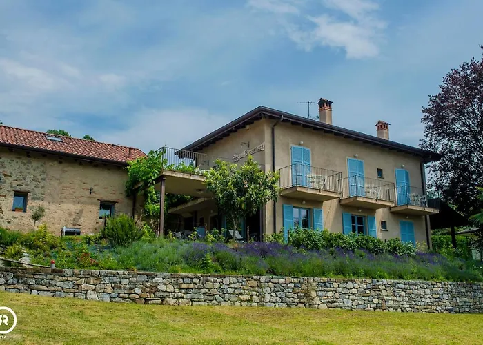Cascina La Cinciallegra 4*